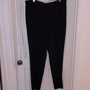 EUC Focus 2000 Black Pants Size 18, 3 Pockets Hook And Zip Close